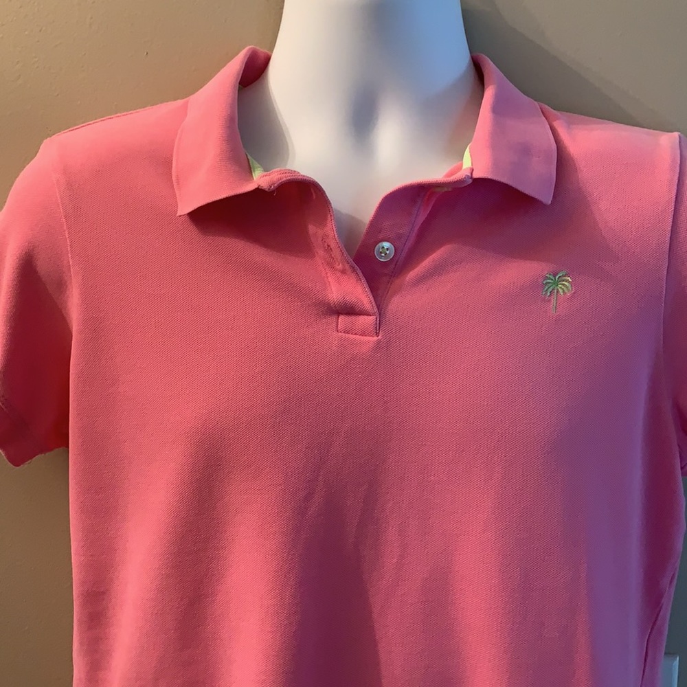 LILLY PULITZER Polo. Size Large (fits like medium) - Picture 3 of 9
